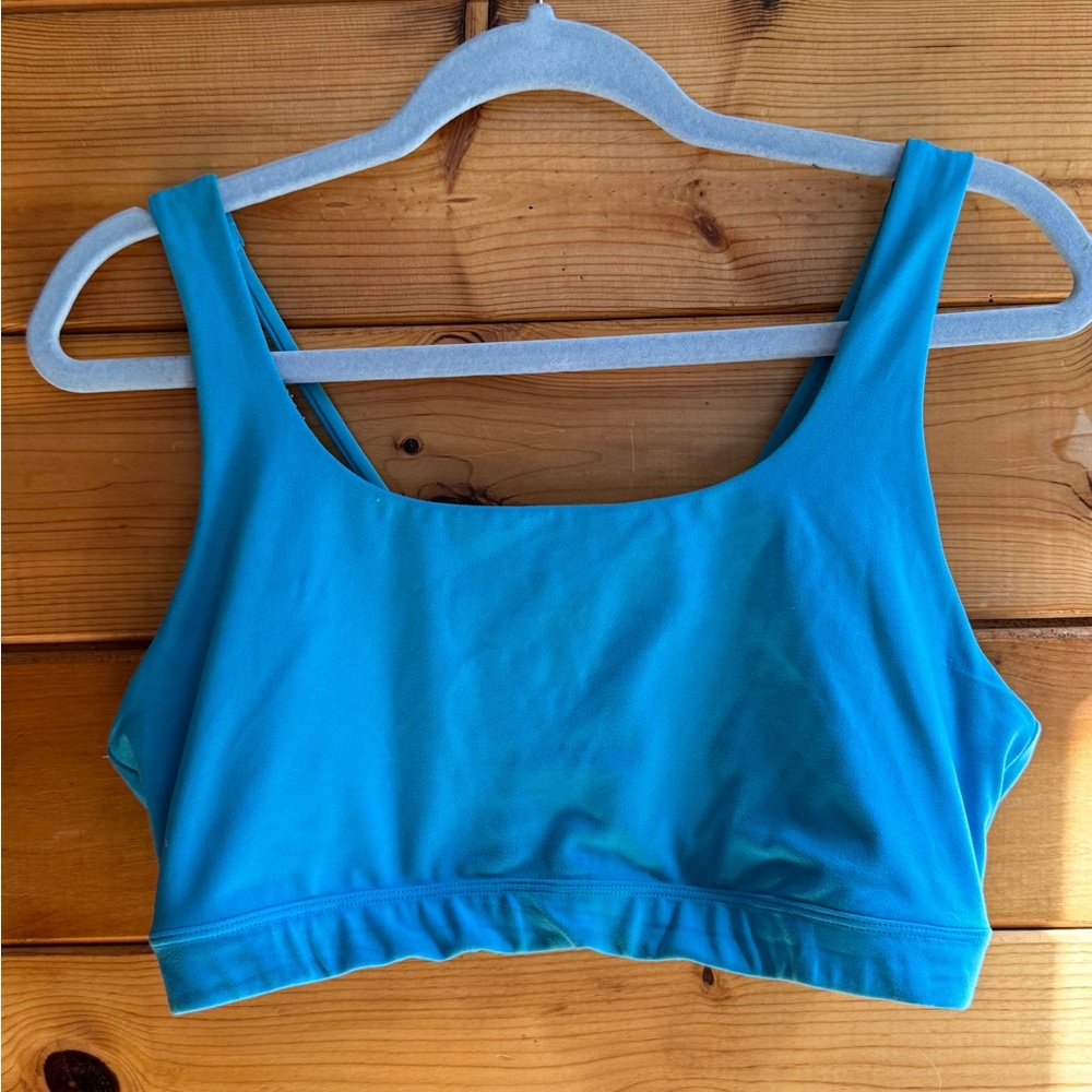 Athleta Strappy Sports Bra